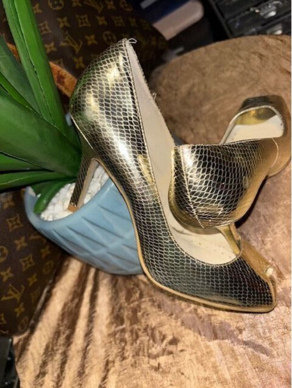 BCBG Open Toe Snake Print (Gold) 8 ($100)